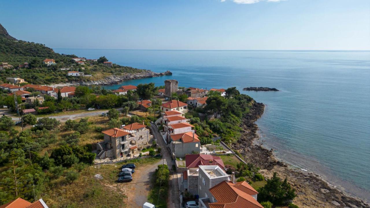 Μαϊστράλι Apartment Kotronion  Exterior photo