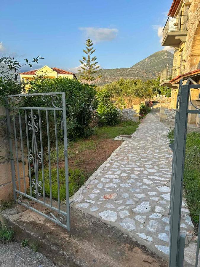 Μαϊστράλι Apartment Kotronion  Exterior photo